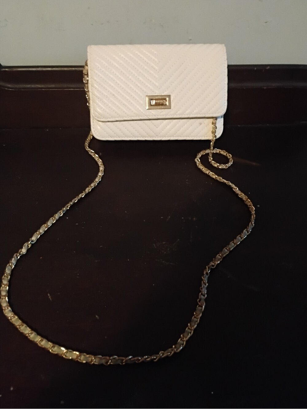 White Chevron Quilted Crossbody Bag with Gold Chain Strap